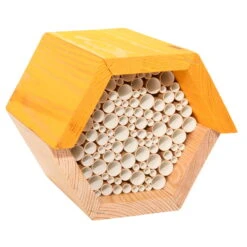 Insektenhotel Für Wildbienen, Sechseckig, Naturbelassen, 12,8 X 14,6 X 14,8 Cm -Madison Verkäufe 0910160156 Bienenhaus sechseckig Papierstrohhalme1 93632