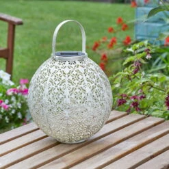 Solarlaterne Damast, Creme, 23,5 X 22,5 Cm -Madison Verkäufe 2950100526 Koelle Solarlaterne CREME Damast warmweiss 2 86252