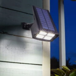 Gartenstrahler 'Revo', Schwarz, Kunststoff -Madison Verkäufe 2950100642 Revo Robuste Kunststoffkonstruktion 6 99165