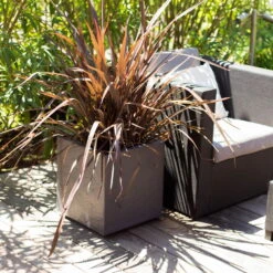 Pflanztrog 'Volcania Dado', Anthrazit, L 39,5 X B 39,5 X H 43,5 Cm -Madison Verkäufe 3230101084 Pflanztrog Volcania Dado anthrazit 39x39xH43cm 31Ltr7 75427