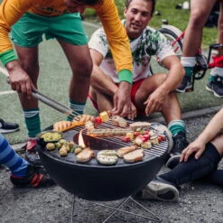 Höfats BOWL 57 Feuerschale Mit Sternfuß -Madison Verkäufe 3920150148 BOWL 57 Feuerschale mit Sternfuss 4 115399