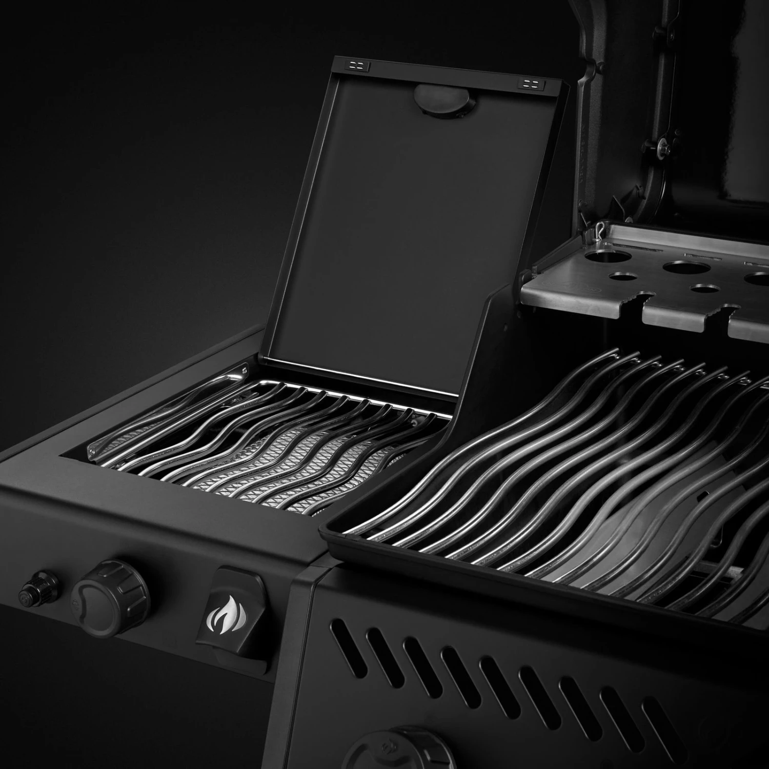 Napoleon Gasgrill 'Phantom Freestyle 425', Schwarz, Stahl, Ca. 116 X 47 X 132 Cm 9 Napoleon Gasgrill 'Phantom Freestyle 425', Schwarz, Stahl, Ca. 116 X 47 X 132 Cm – Bild 7