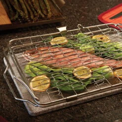 Napoleon Fisch- Und Gemüsehalter Klappbar, Ca. 40,1x26,2x8,6 Cm 12 Napoleon Fisch- Und Gemüsehalter Klappbar, Ca. 40,1x26,2x8,6 Cm -Madison Verkäufe 3920501626 57012 expandable grill basket in use closed 41373