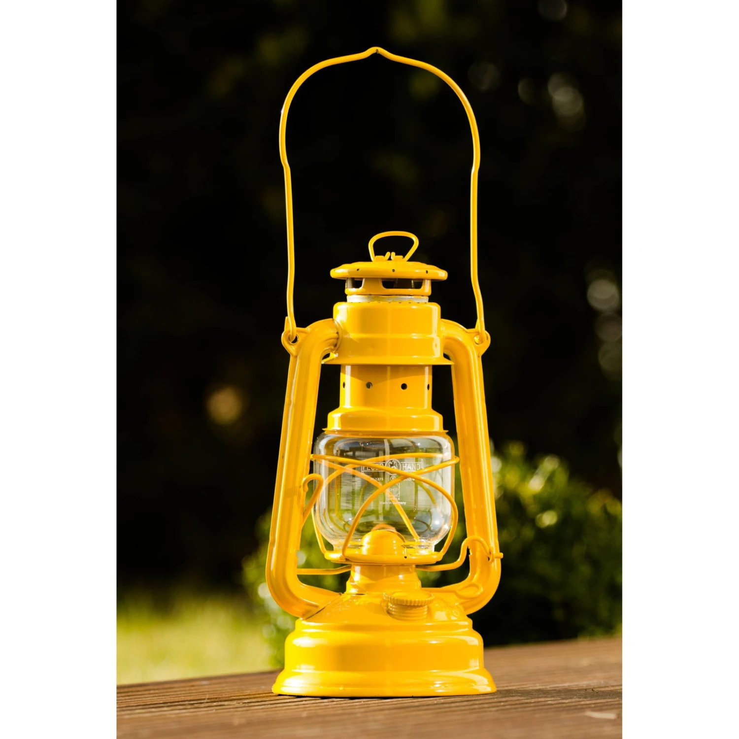 Feuerhand Sturmlaterne 'Baby Special 276', Signalgelb, 26,5 X 13,5 X 15 Cm 4 Feuerhand Sturmlaterne 'Baby Special 276', Signalgelb, 26,5 X 13,5 X 15 Cm – Bild 2